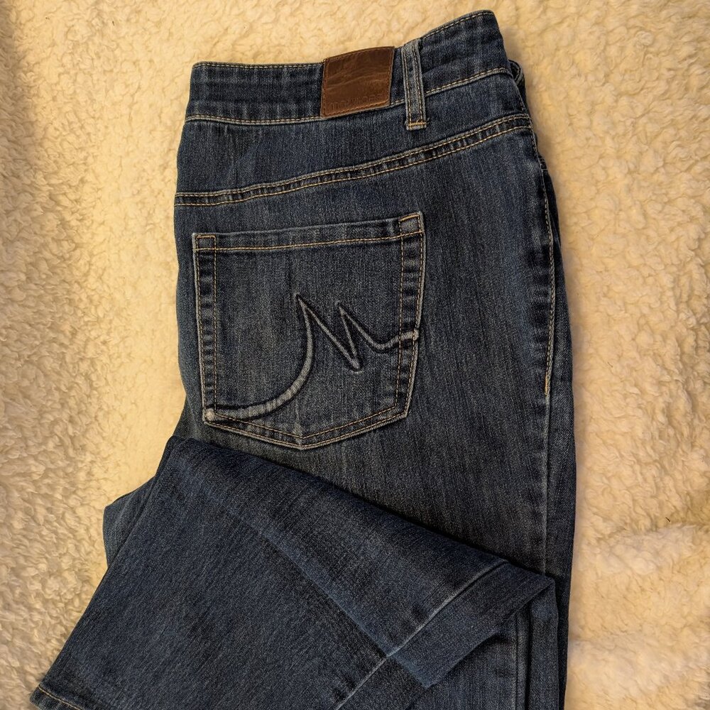 Maurices, Mid-Rise, Straight Leg Jeans, Size 16W Long